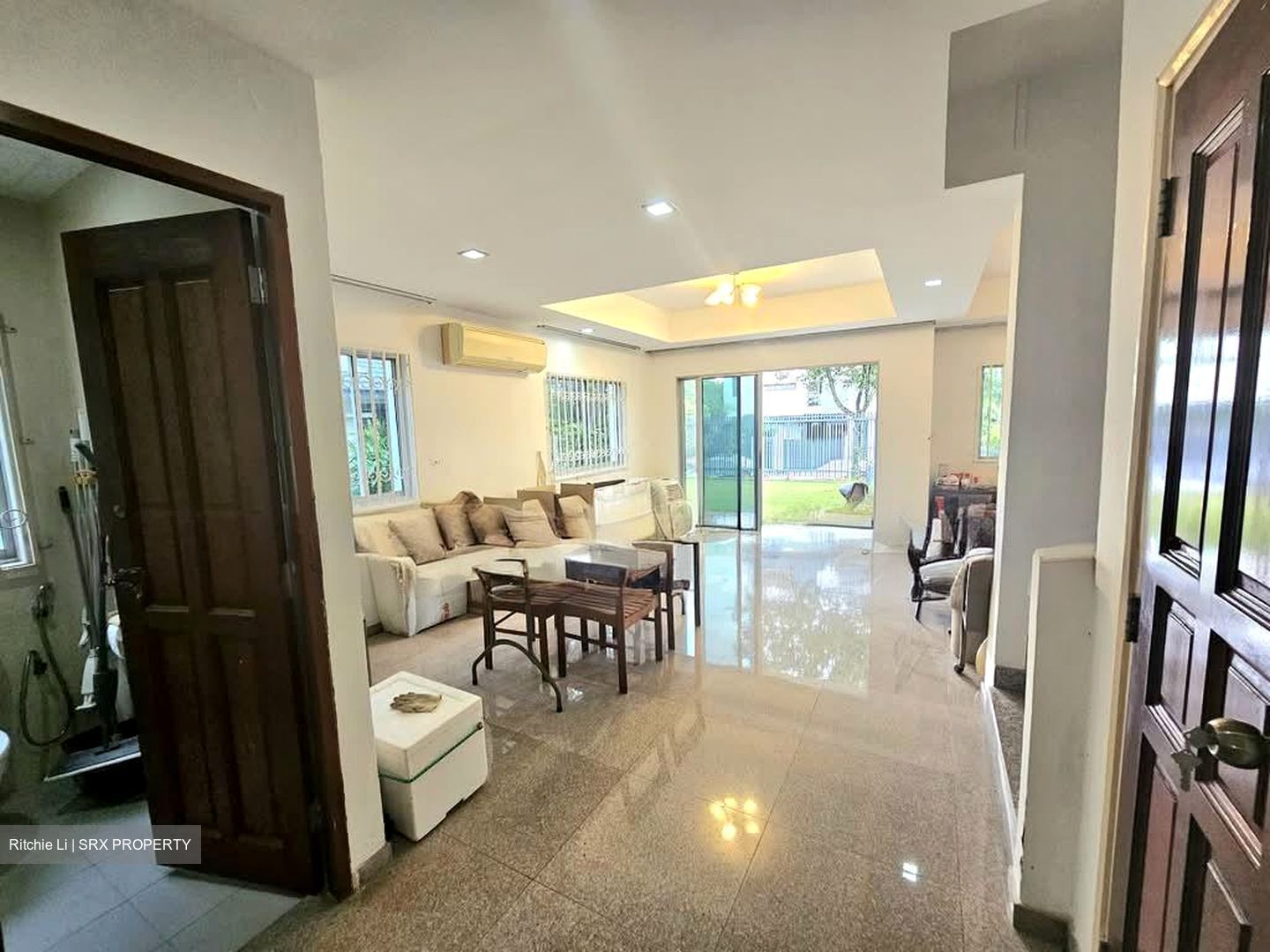 Eng Kong Park (D21), Semi-Detached #561596321